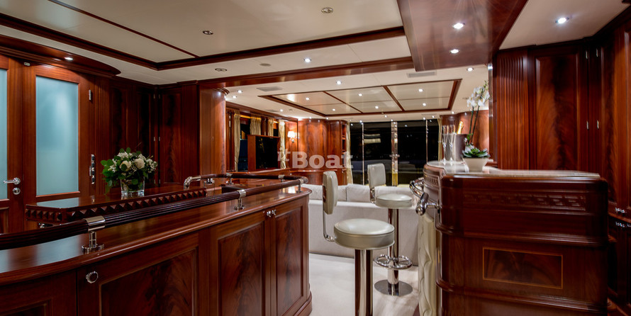 Benetti Classic 120