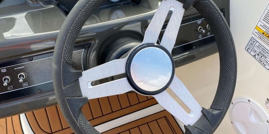 Bayliner VR6 BOWRIDER