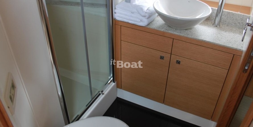 Sunseeker 63 Manhattan