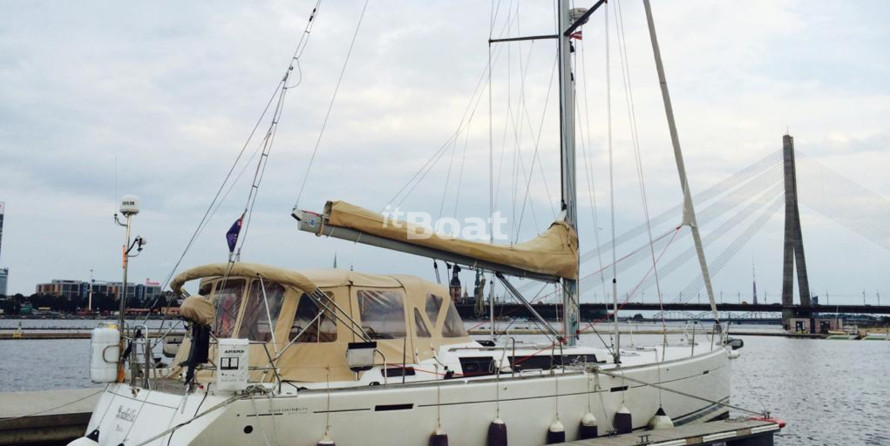 Dufour 525 GL