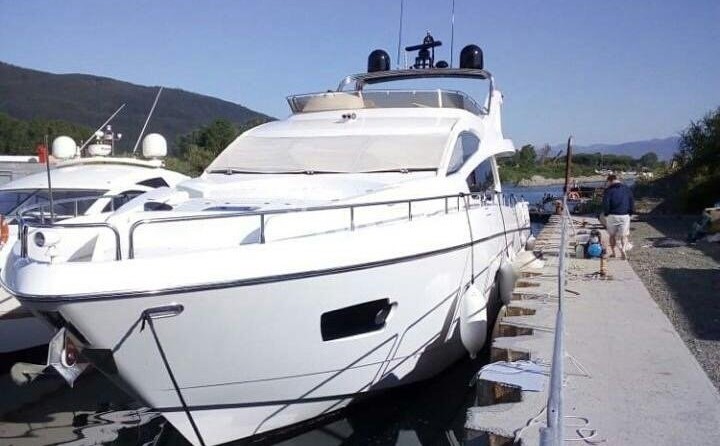 Sunseeker 73 Manhattan