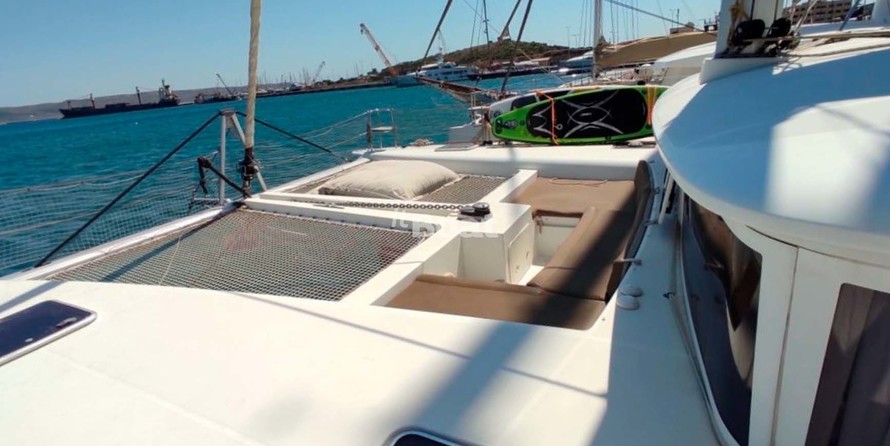 Lagoon 450 F
