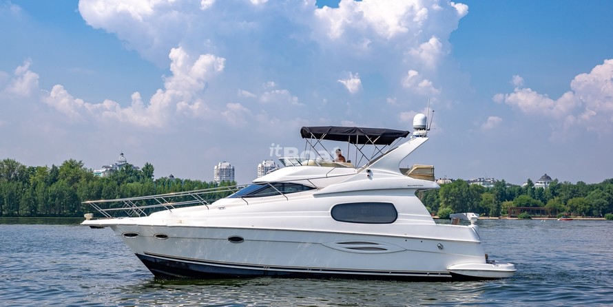 Carver 41 Cockpit Motor Yacht