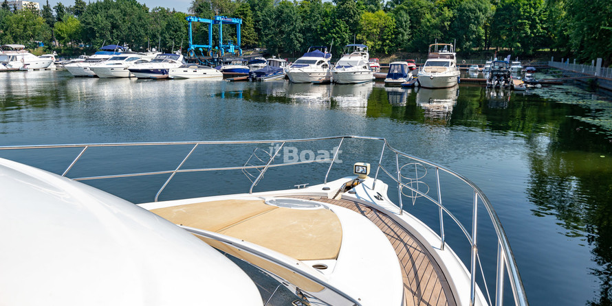 Carver 41 Cockpit Motor Yacht