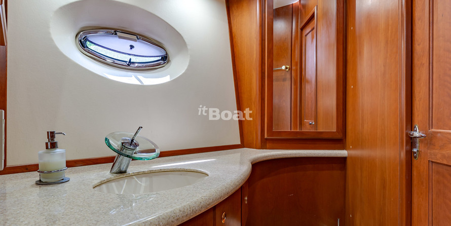 Carver 41 Cockpit Motor Yacht