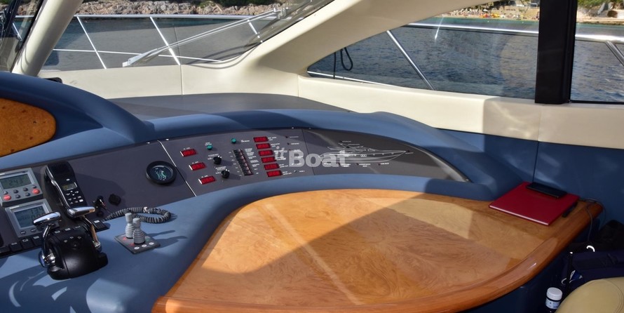 Azimut 62S Italia