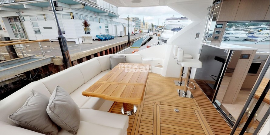 Sunseeker Manhattan 52