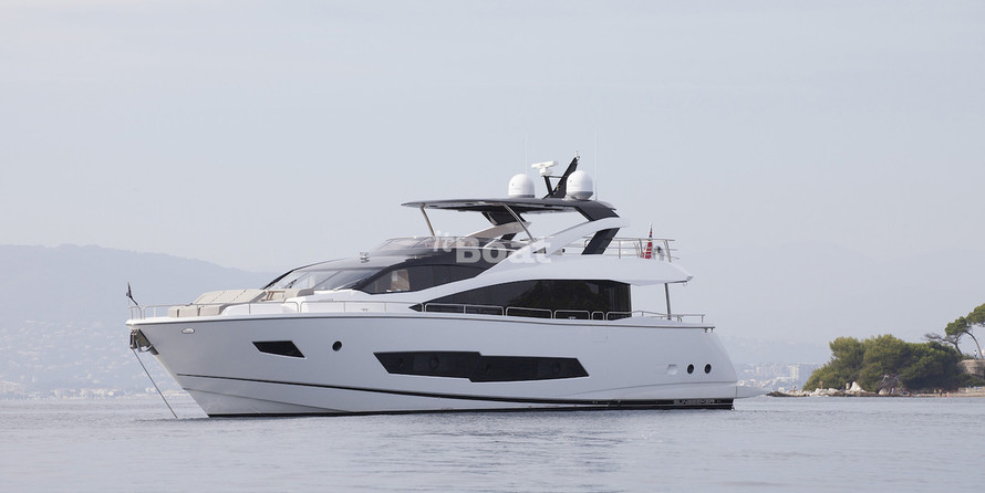 Sunseeker 86 Yacht