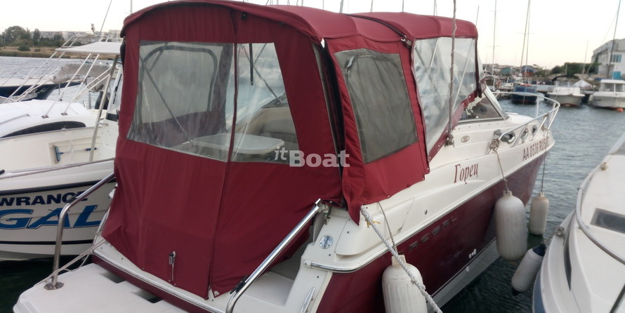 Regal 2665 Commodore Express