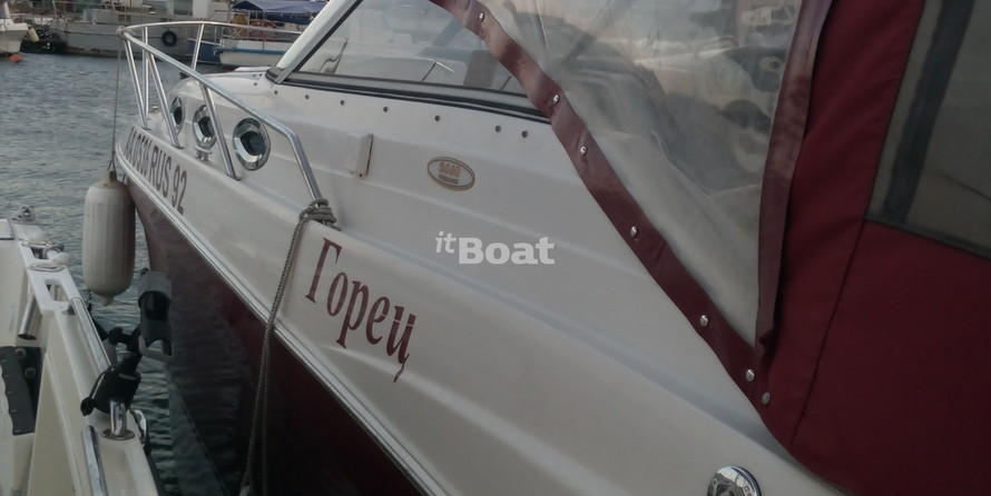 Regal 2665 Commodore Express