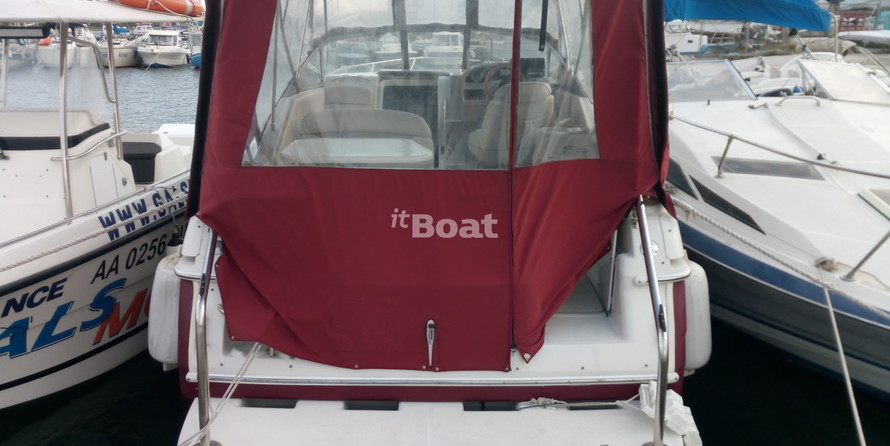 Regal 2665 Commodore Express