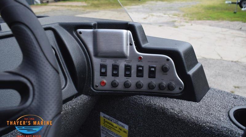 Lund Boats 1650 Rebel XS SS