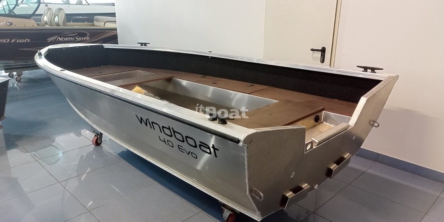 Windboat 4.6DC EVO