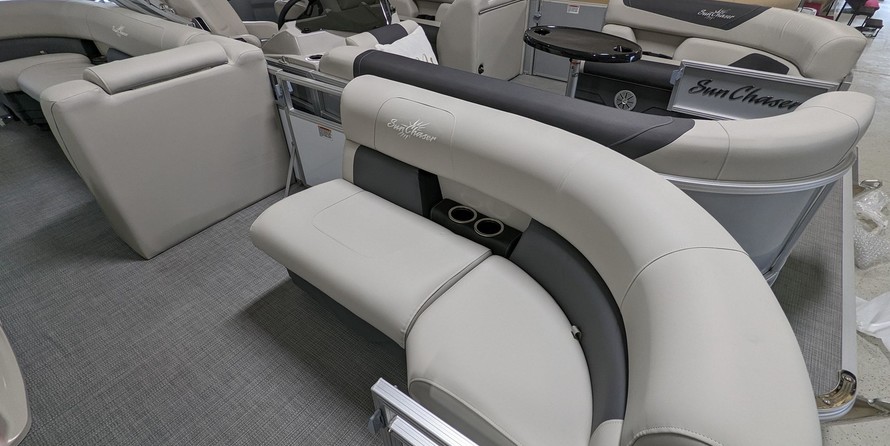 Sunchaser Boats Geneva Cruise 20 LR DH