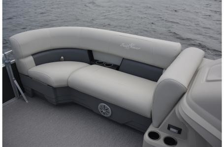 Sunchaser Boats Geneva Cruise 20 LR DH