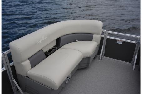 Sunchaser Boats Geneva Cruise 20 LR DH