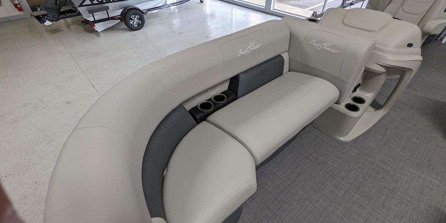 Sunchaser Boats Geneva Cruise 20 LR DH