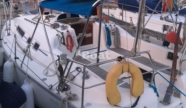 Moody Aft Cockpit 41