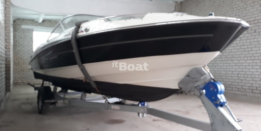 Bayliner 215 Bowrider