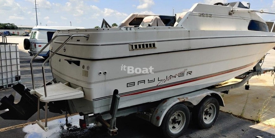 Bayliner 2250 SS