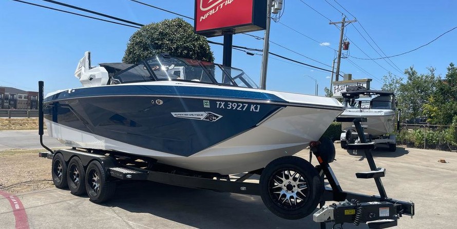 Super Air Nautique G23