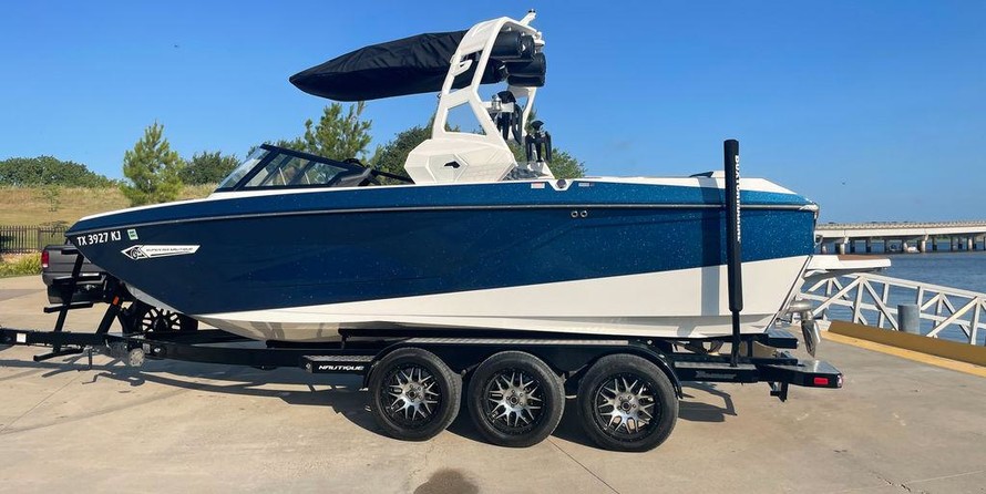 Super Air Nautique G23