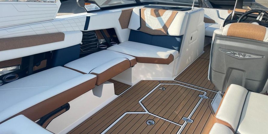 Super Air Nautique G23