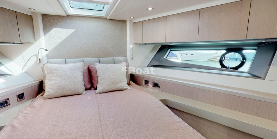Sunseeker Manhattan 52
