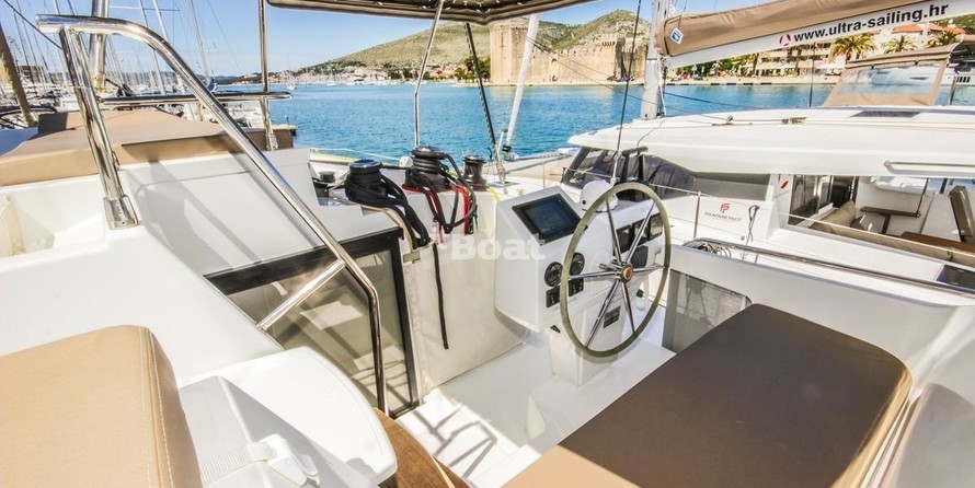 Fountaine Pajot Saba 50