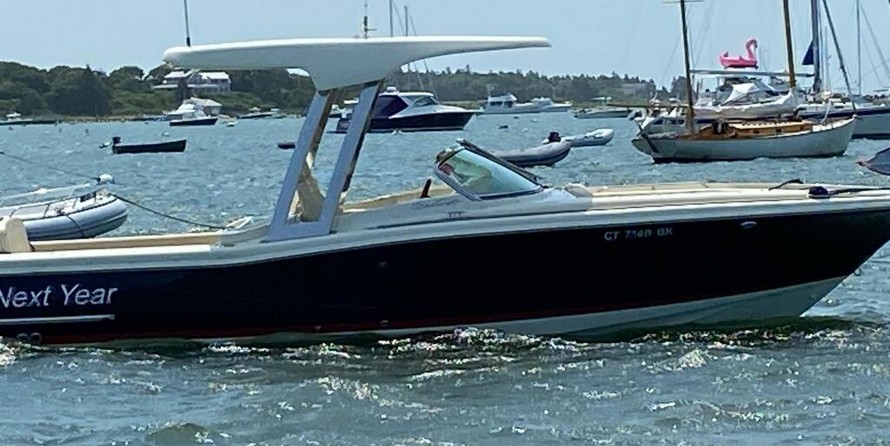 Chris-Craft Calypso 26