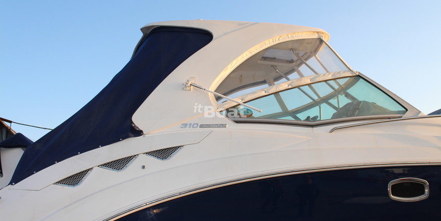 Chaparral 310 Signature