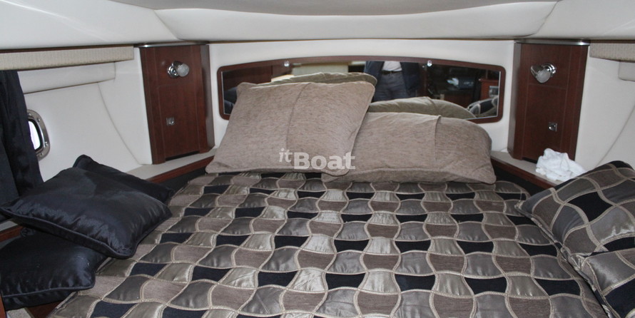 Chaparral 310 Signature