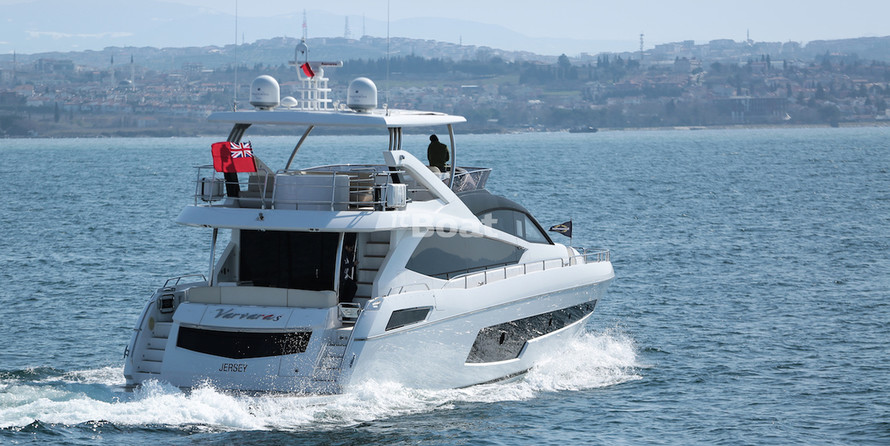 Sunseeker 75 Yacht