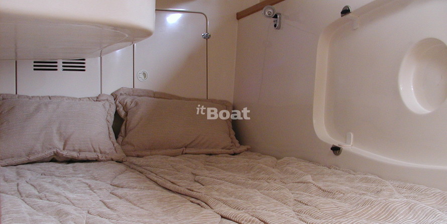 Aqualum Yachts 35