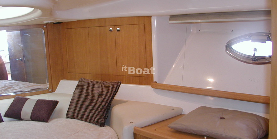 Aqualum Yachts 35