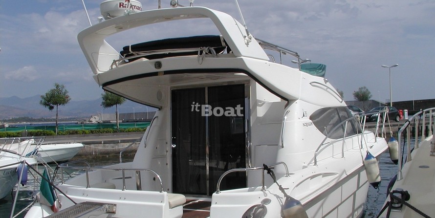 Aqualum Yachts 35