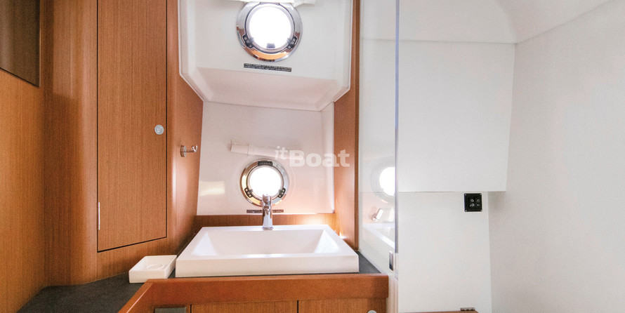 Beneteau Swift Trawler 35