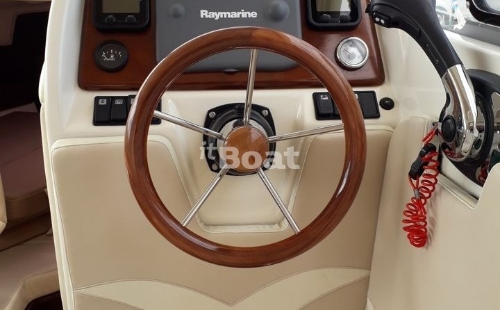 Jeanneau Merry Fisher 725