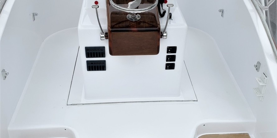 Custom carolina 28 center console