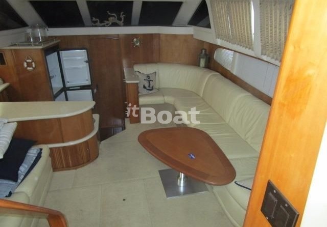 Carver 380 Super Sport