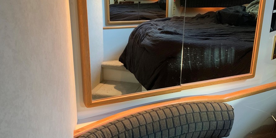 Sea ray 400 express cruiser