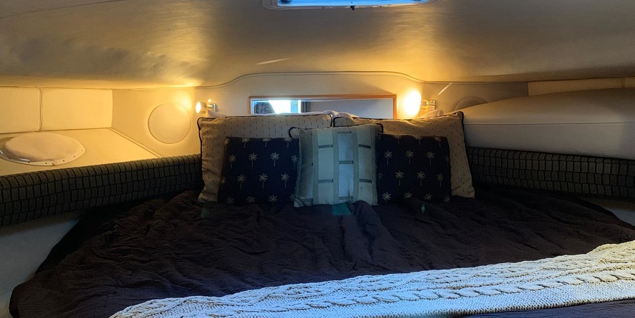 Sea ray 400 express cruiser