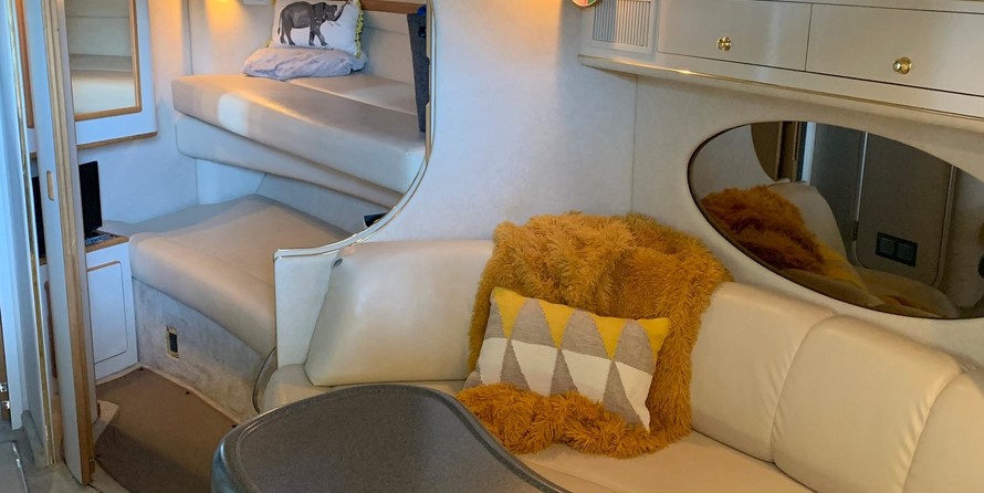 Sea ray 400 express cruiser