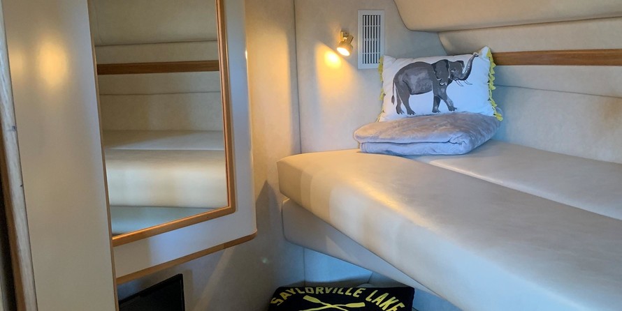 Sea ray 400 express cruiser