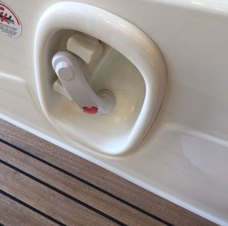 Cranchi Endurance 27