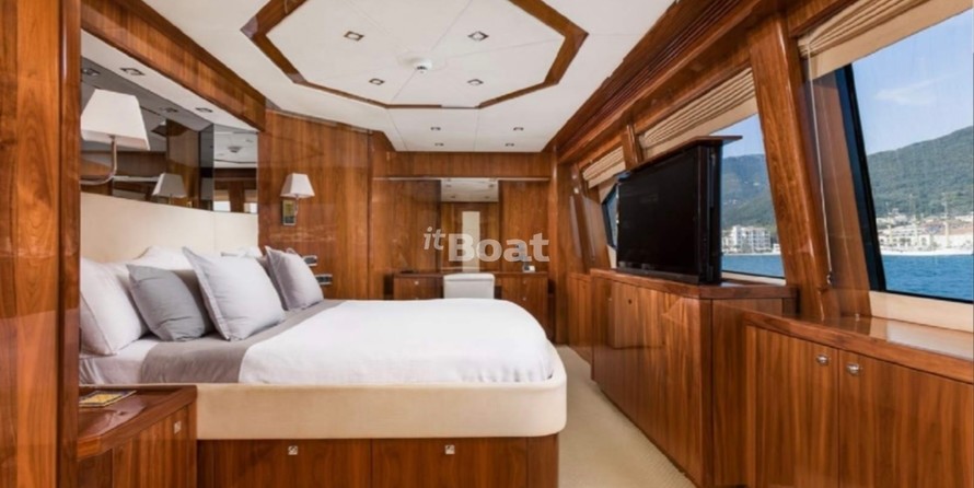 Sunseeker custom 37.40ft