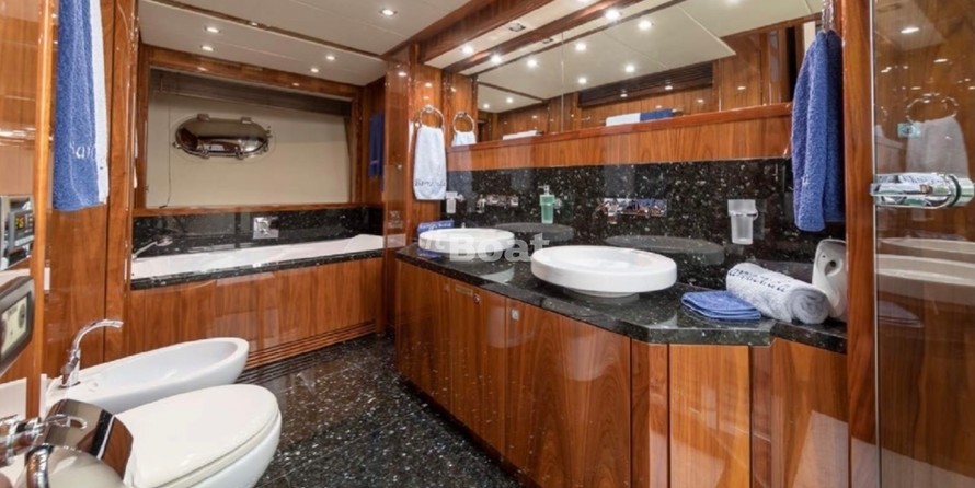 Sunseeker custom 37.40ft