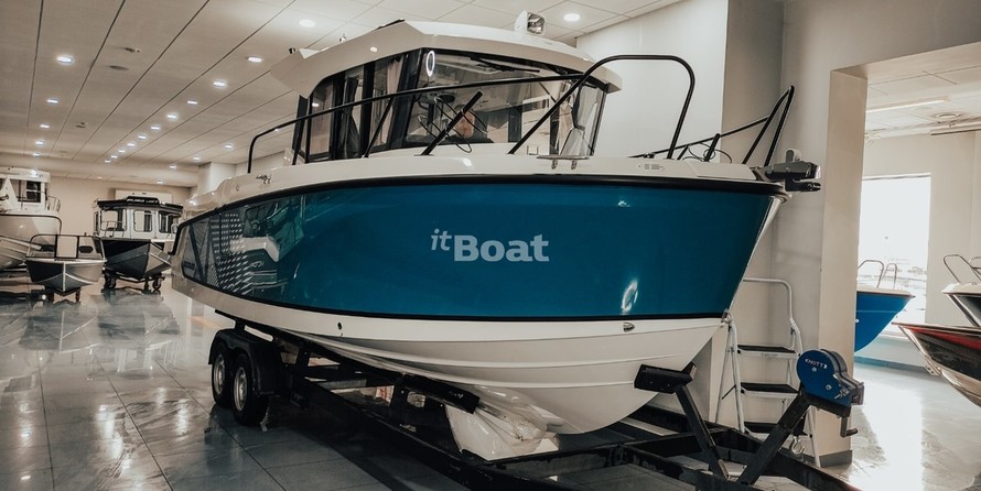 Quicksilver 805 Pilothouse