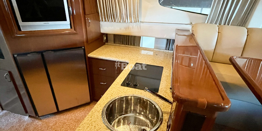 Carver C40 Command Bridge