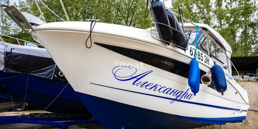 Beneteau Antares 8.80